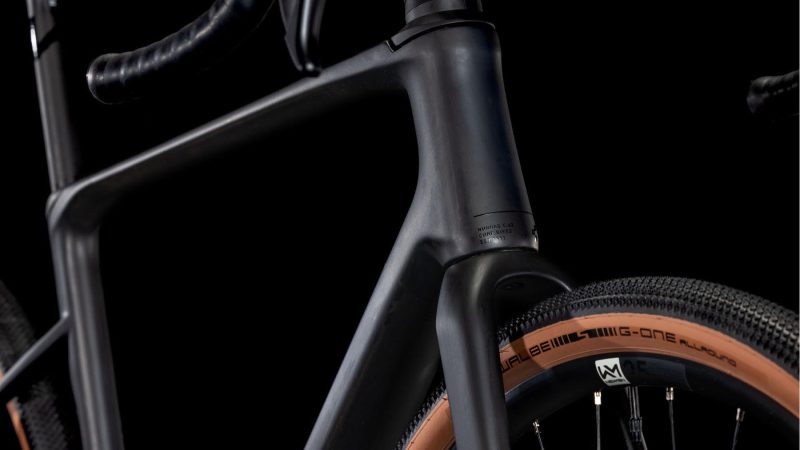 Cube Nuroad C62 ONE carbon ́n ́glossy – Bild 2