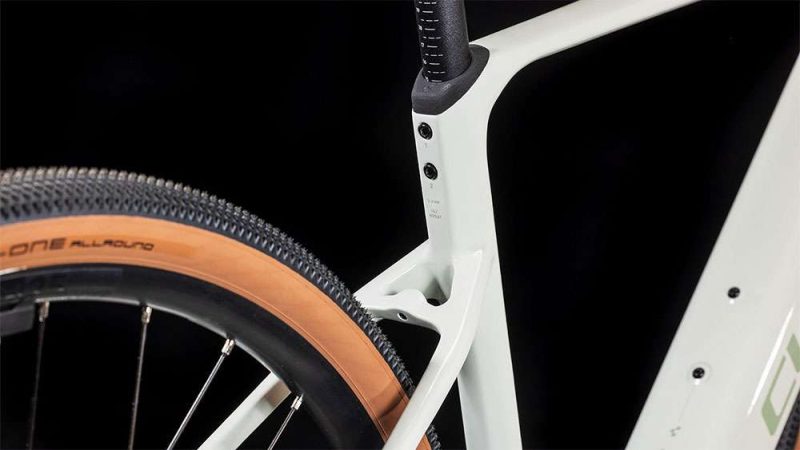 Cube Nuroad Hybrid C:62 Race 400X desertstone´n´green – Bild 4