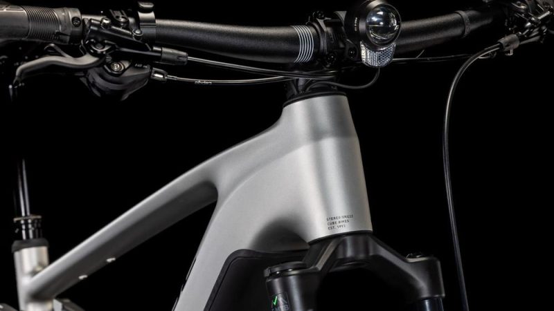 Cube Stereo Hybrid ONE22 Race 800 Allroad silver n black – Bild 6