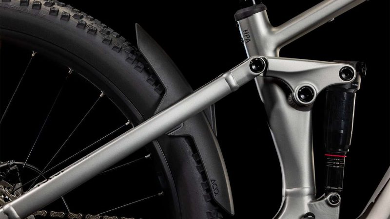 Cube Stereo Hybrid ONE22 Race 800 silver n black Ansicht des Dämpfers von der Seite
