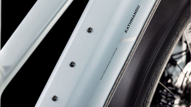 Cube Kathmandu Hybrid EX 800 haze´n´black Trapez 4