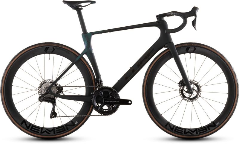 Cube Agree C62 SLT black´n´black 2026 Seitenansicht
