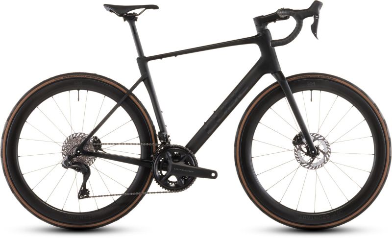 Cube Attain C62 SLT carbon´n´coalchrome Seitenansicht