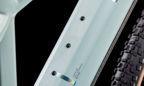 Cube Reaction Hybrid Race 800 desertgreen´n´prism 2