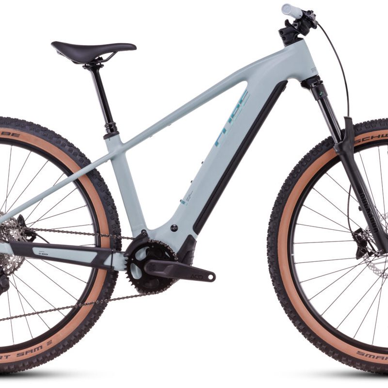 Cube Reaction Hybrid Race 800 desertgreen´n´prism Seitenansicht