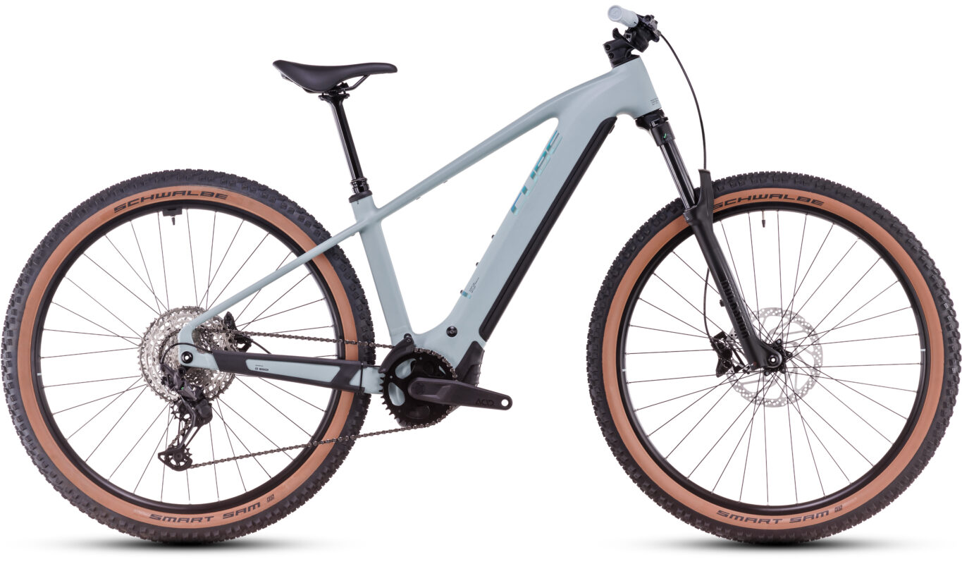 Cube Reaction Hybrid Race 800 desertgreen´n´prism Seitenansicht