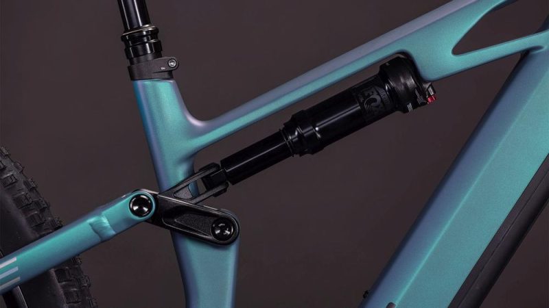 Cube Stereo Hybrid ONE44 HPC Race 800 smaragdgrey´n´prism seitlich