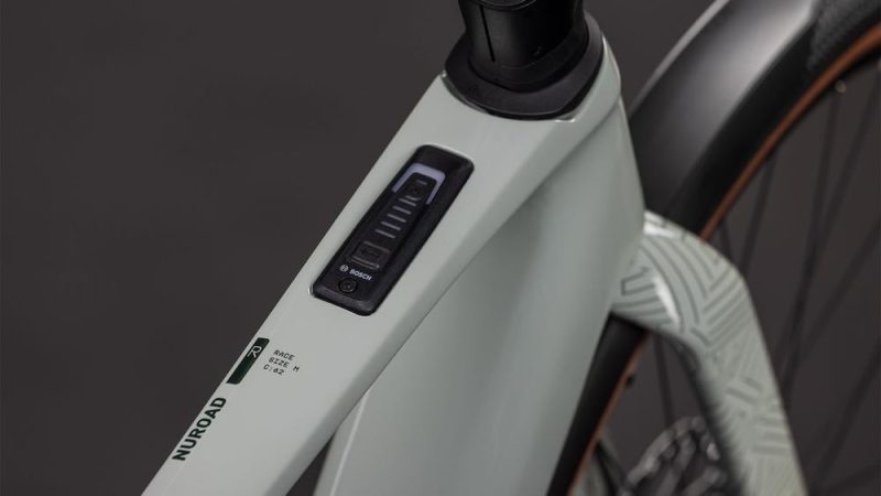 Cube Nuroad Hybrid C62 Race 400X FE reedbeige´n´black Remote