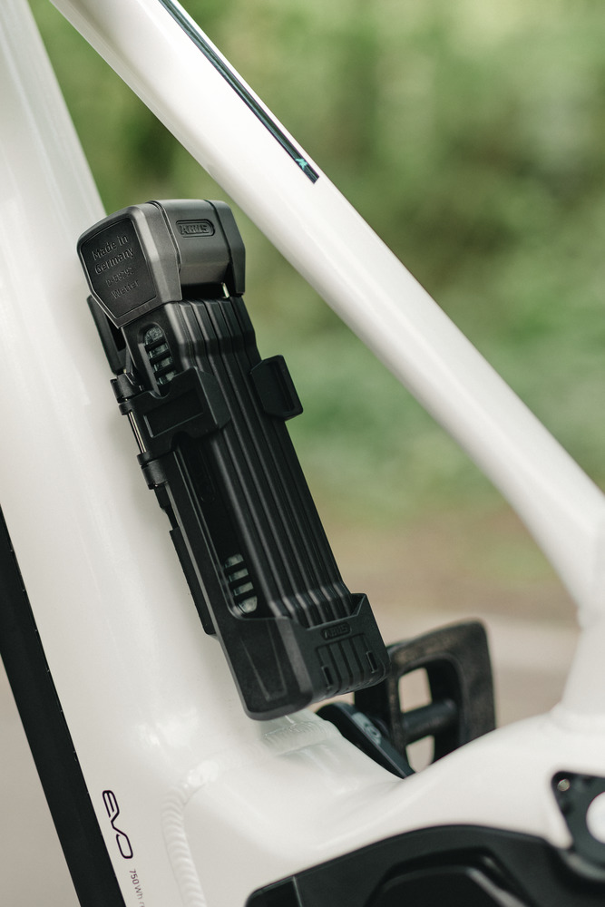 BORDO 6200K 90 SH black 02