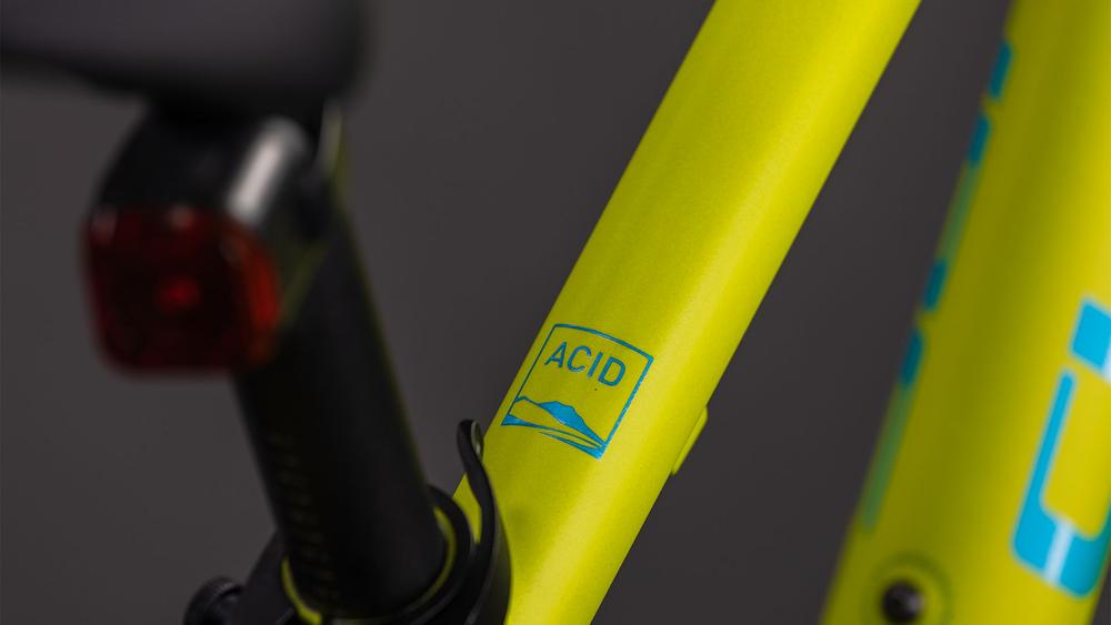 Cube Acid 240 Disc FE lizard´n´blue Sattel