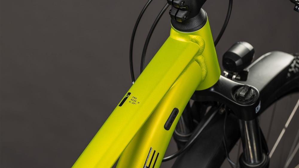 Cube Aim Pro FE lizard´n´black Schrift