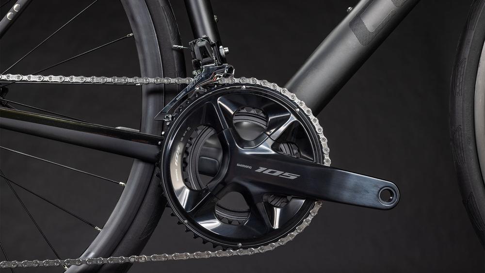 Cube Attain C 62 Race blackline Kurbel