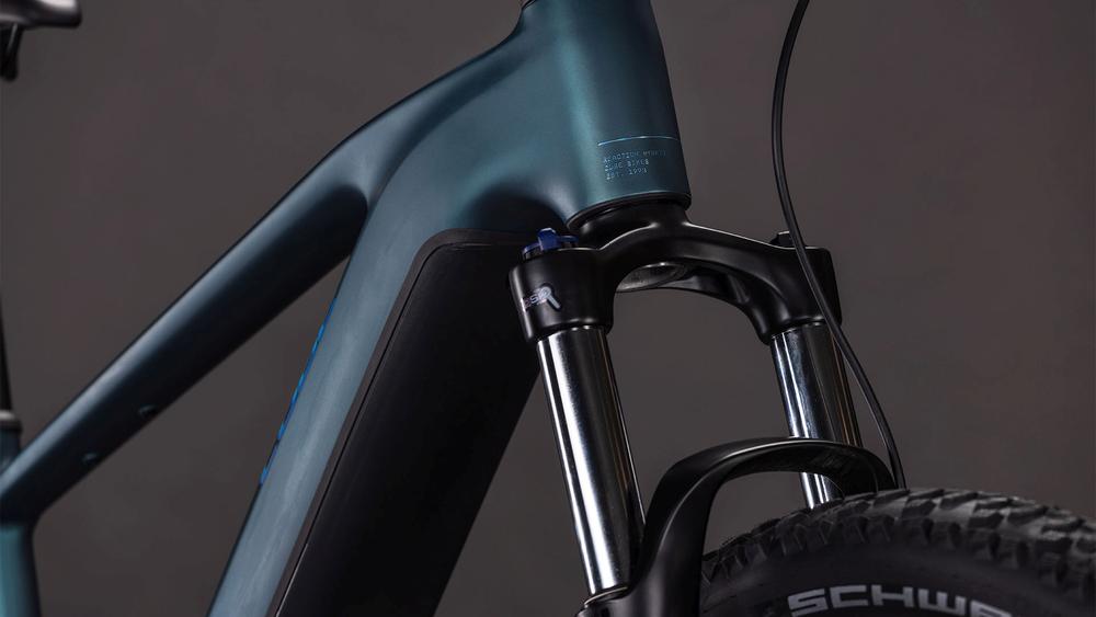 Cube Reaction Hybrid ONE 800 royalgreen´n´prism Front