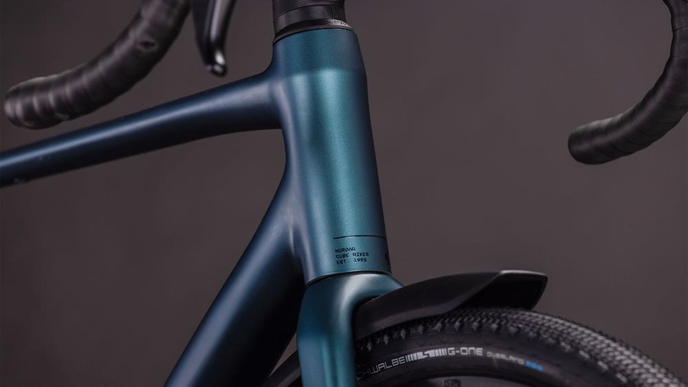 Cube Nuroad Race FE royalgreen´n´black Front