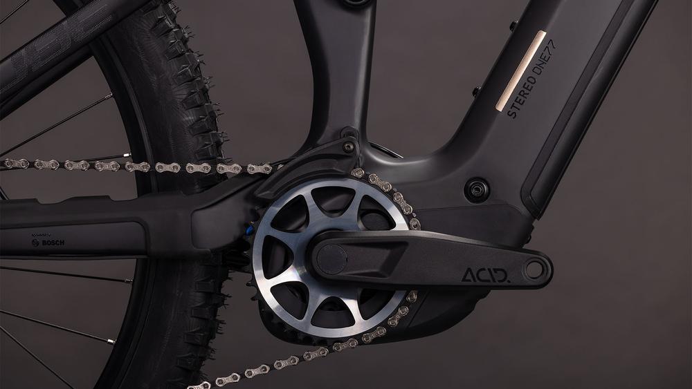 Cube Stereo Hybrid ONE77 HPC SLX 800 blackline Kurbel