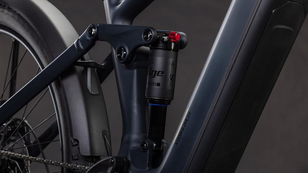 Cube Stereo Hybrid ONE22 Pro 800 FE night´n´chrome Dämpfer