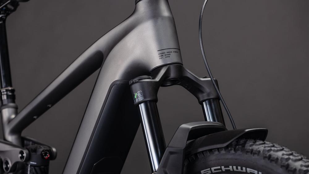 Cube Stereo Hybrid ONE22 Race 800 FE slabgrey´n´chrome Front