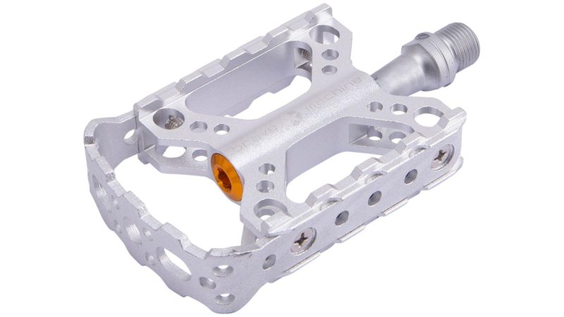 brave pedal silber