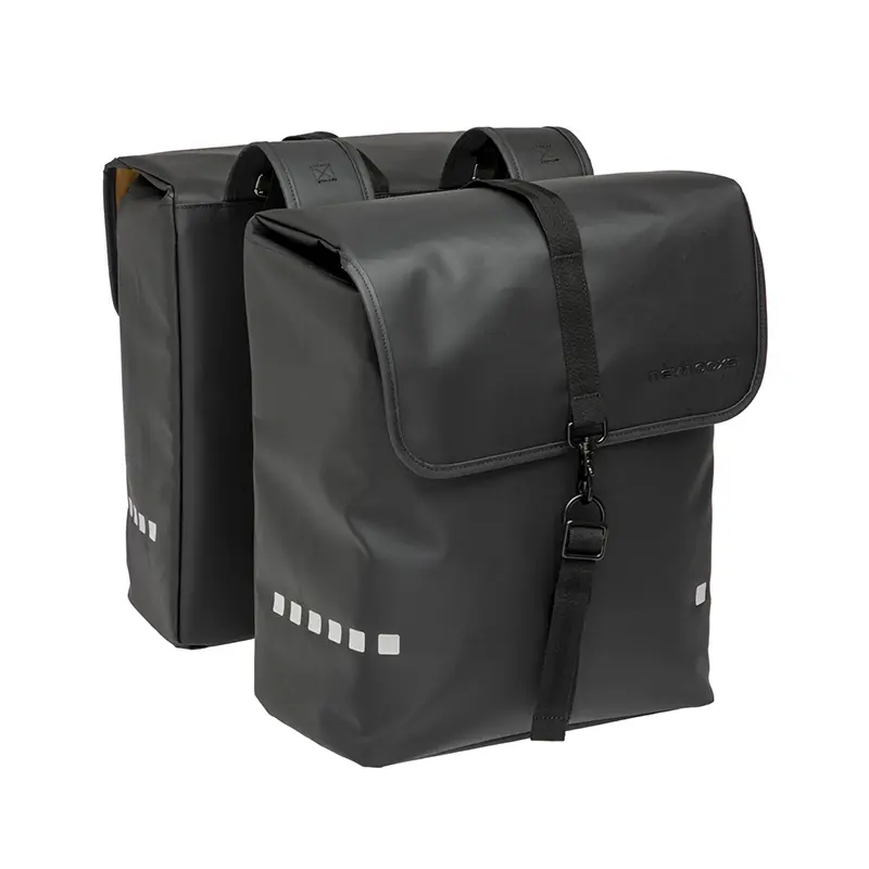 c0a7a03ce09a Wasserdichte Fahrradgepaecktraegertasche mit Reflektor New Looxs Odense