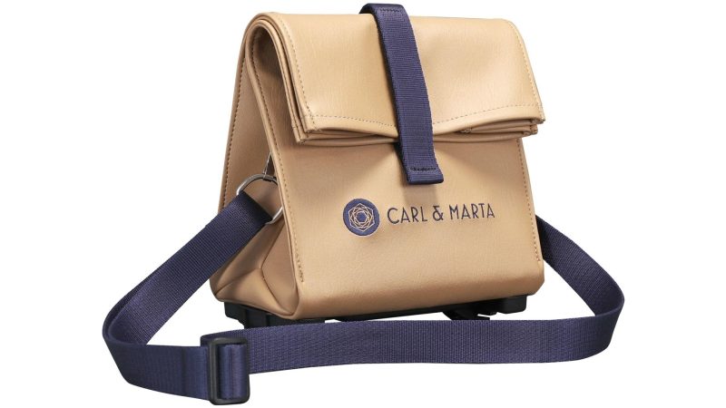 carl marta schultertasche snack time 2 0