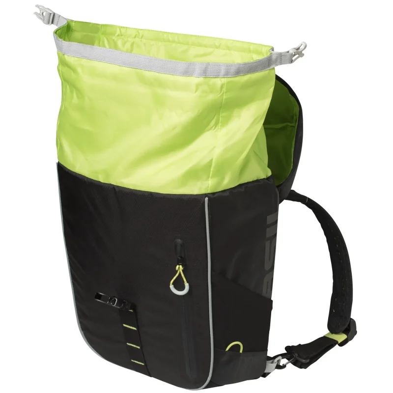 d655f04b397c Basil Wasserdichter Rucksack und Schultergurt miles daypack 17L