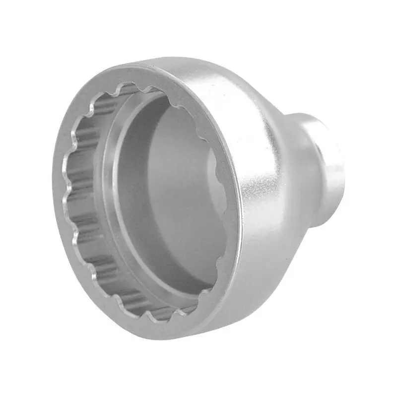 e5dfd703737f Werkzeug pro demontiert das integrierte Tretlagergehaeuse Cyclus sram gxp miche evo max 180016