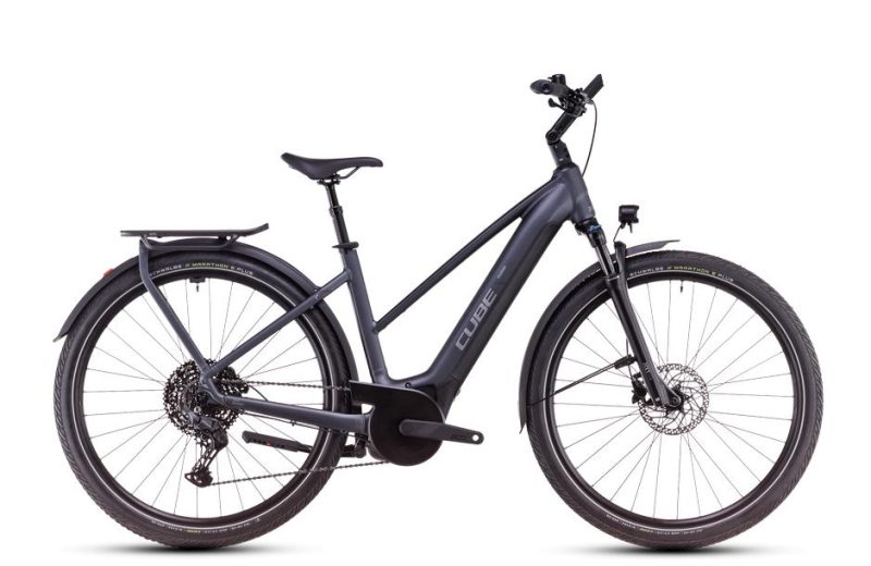 Cube Touring Hybrid Pro 625 metallicgrey´n´chrome
