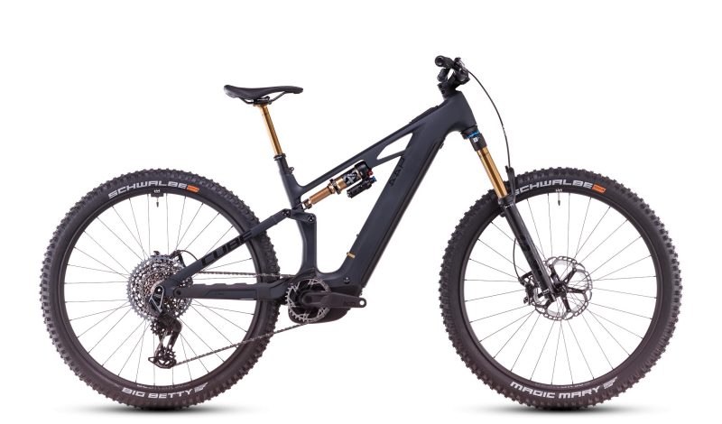 Cube Stereo Hybrid ONE44 HPC AT 800 carbon´n´gold