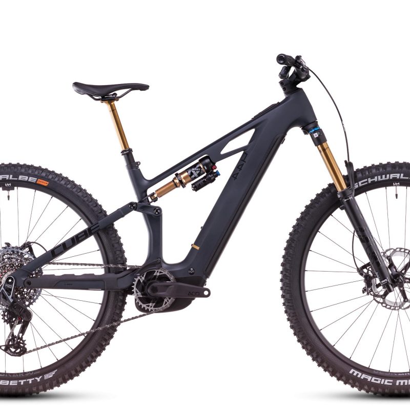 Cube Stereo Hybrid ONE44 HPC AT 800 carbon´n´gold
